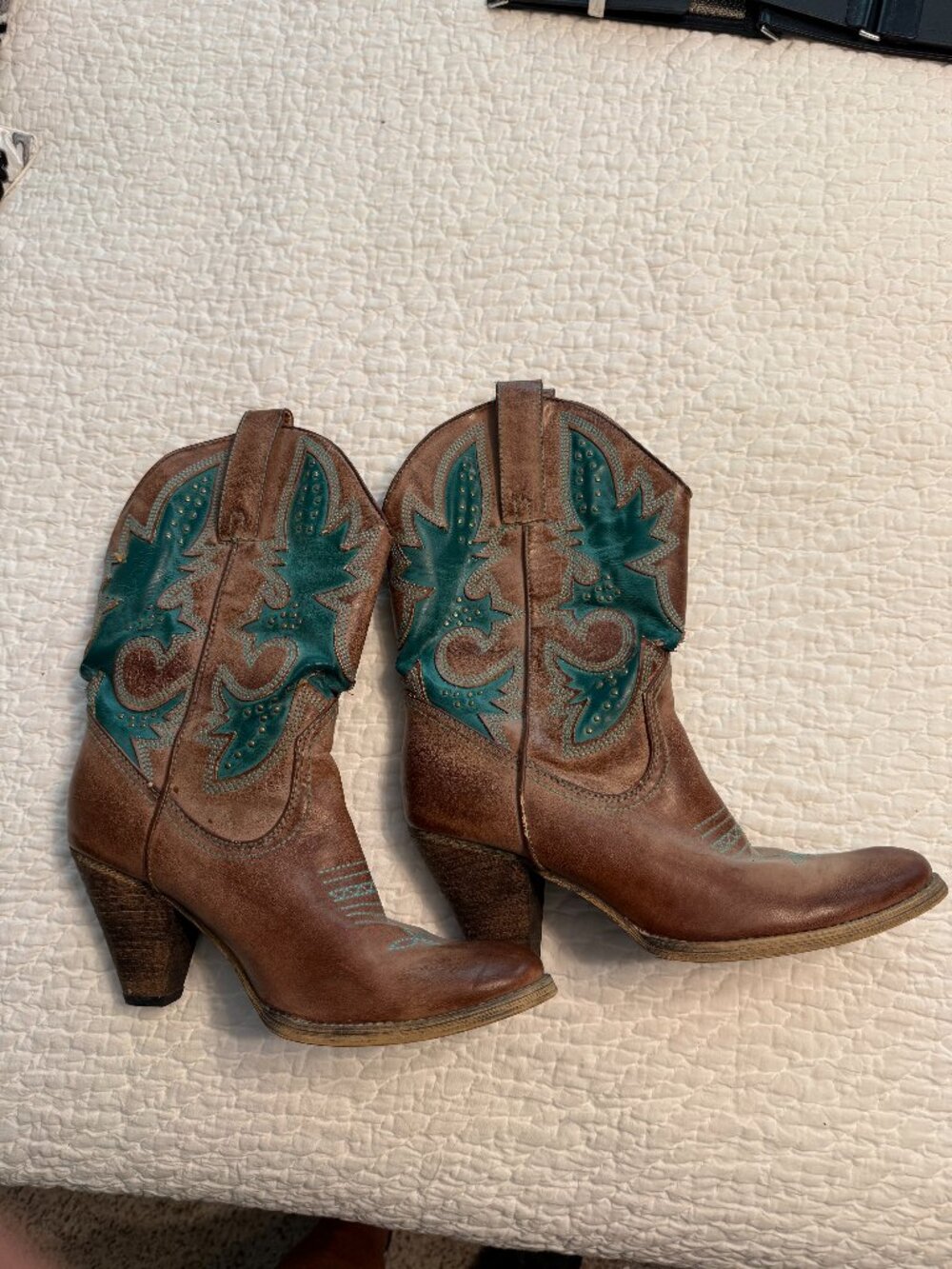 Very Volatile Cowgirl Boots